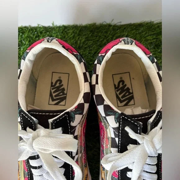 Vans Old Skool Leopard Print, Checked, and Rose True White-Size: 9(M) 10.5(W) - Picture 4 of 11